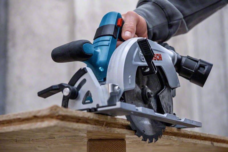 Bosch Professional GKS 18V-57-2 L Akku-Handkreissäge Schnitttiefe max. (90°) 57 mm inkl. 2. Akku, inkl. Ladegerät, inkl. Koffer 18 V 5.5 Ah