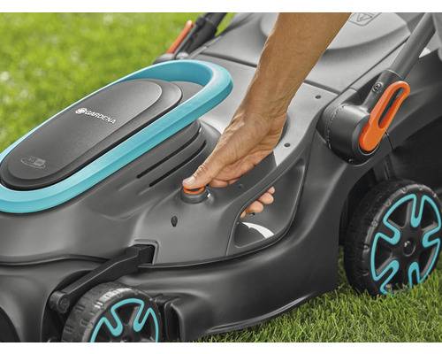 GARDENA PowerMax 37/36V P4A Read Akku Akku-Rasenmäher inkl. 2. Akku, inkl. Ladegerät, Höhenverstellbarer Griff 18 V Schnittbreite (max.) 370 mm
