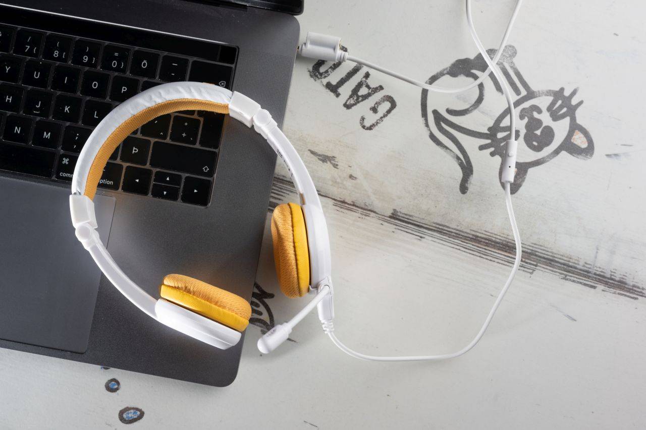 BuddyPhones Onanoff BuddyPhones School+ - Headset - On-Ear