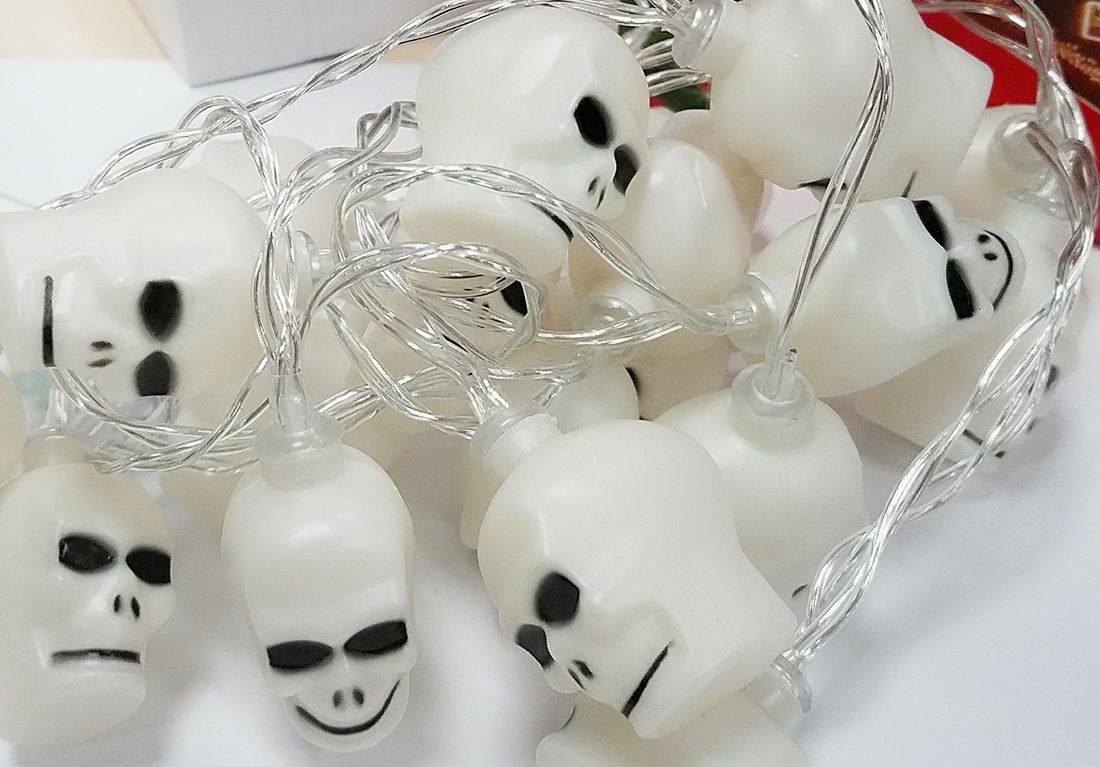 Synergy 21 Halloween Lichterkette 2m Skull