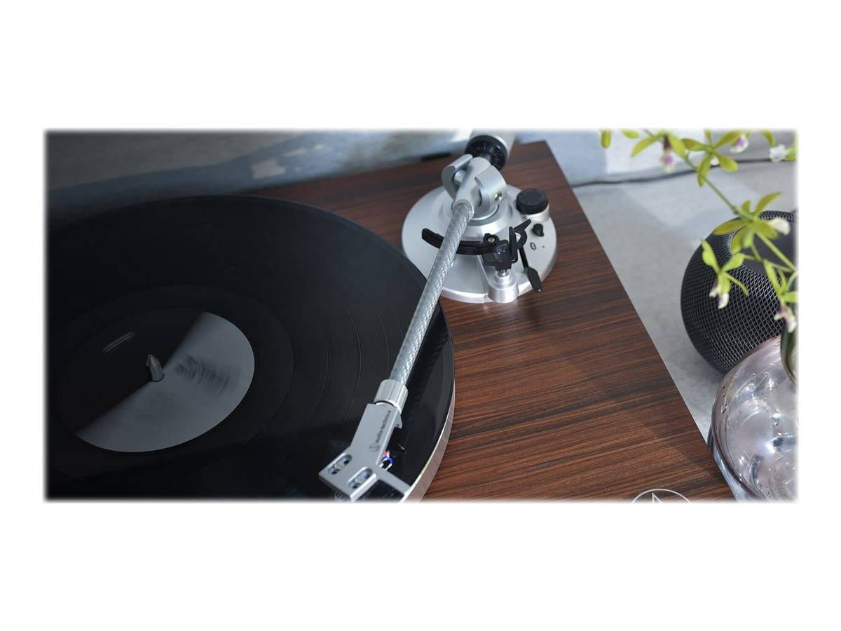 Audio-Technica AT-LPW50BTRW audio turntable Audio & Video Soundsysteme