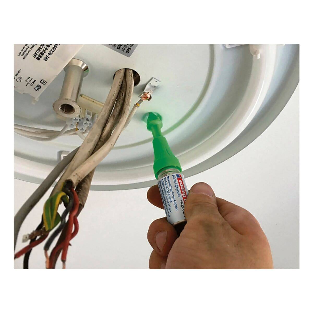 Bohrloch Spraymarker 8870 neongrün edding