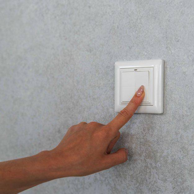 Shelly BLU Wall Switch 4 Adapter Legrand & Shelly Adapter