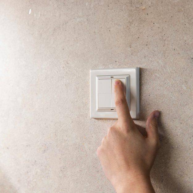 Shelly BLU Wall Switch 4 Adapter Legrand & Shelly Adapter