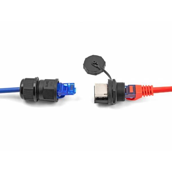 Delock RJ45 Cat.6A Kupplung mit Verschlusskappe zum Einbau IP67 staub- und wasserdicht - Cat6a - Schwarz - Metall