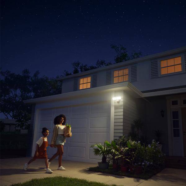 ANKER INNOVATIONS - Eufy Floodlight E340 - Netzwerk-Überwachungskamera - schwenken / neigen - Außenbereich - wetterfest