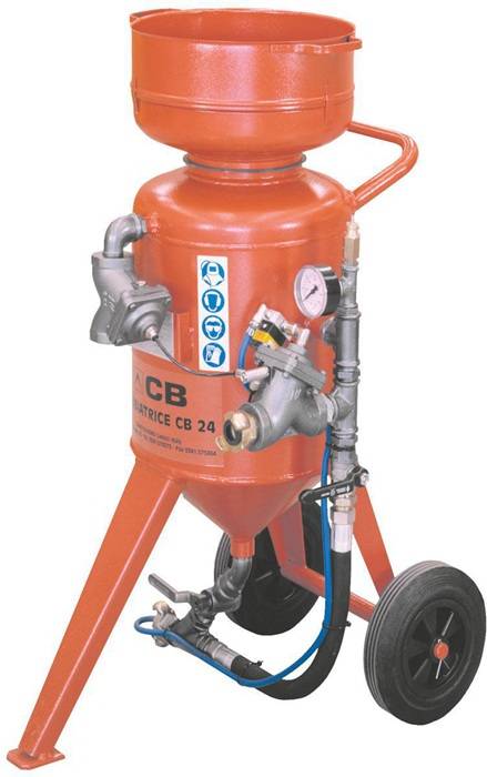 Sandstrahlgerät CB 24-F-V2 mit Schlauch 16x30mm 10m M01 inkl.Remote Control