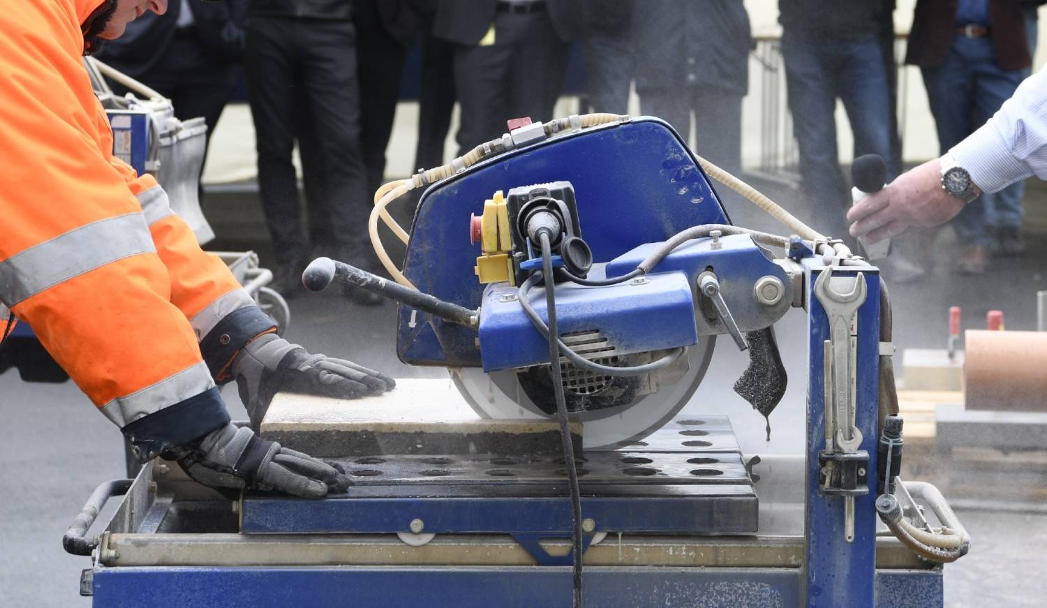 Diamantgroßtrennscheibe DT 900 US Special für Beton Granit Kalksandstein Engverzahnung 350 x 3 x 30 mm