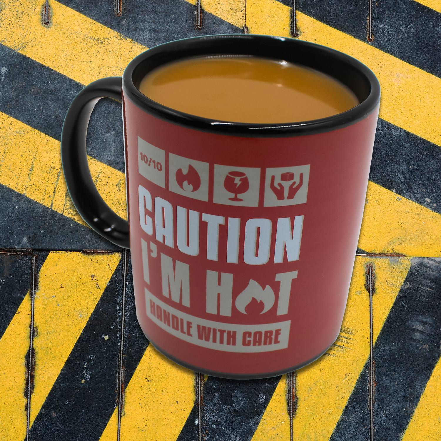 Mad Monkey - Tasse "Caution I am Hot" - mit Farbwechsel