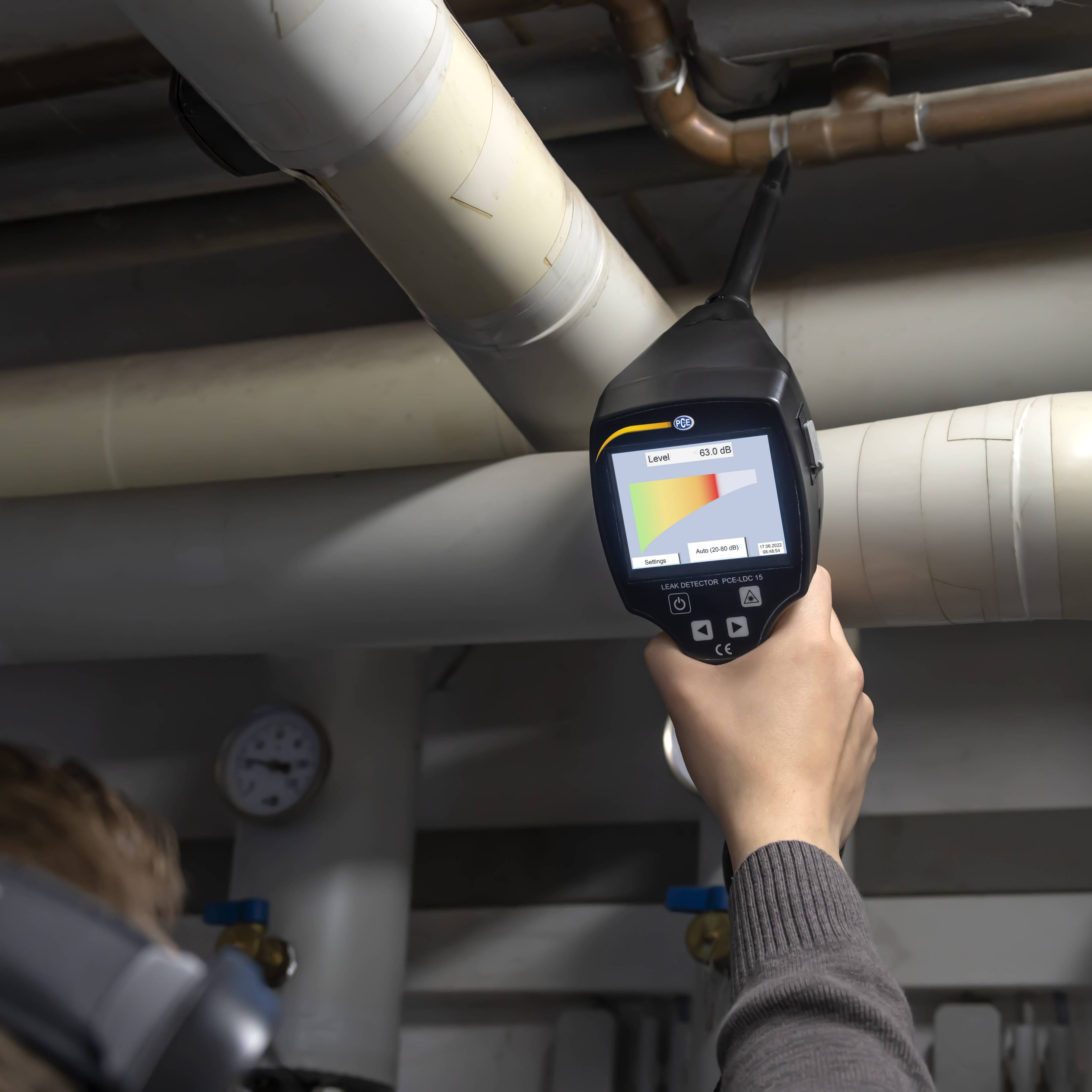 PCE Instruments Lecksuchgerät PCE-LDC 15 Arbeitsfrequenz 40kHz |3.5“-Touchpanel TFT |Akkulaufzeit 10 Std |Laser