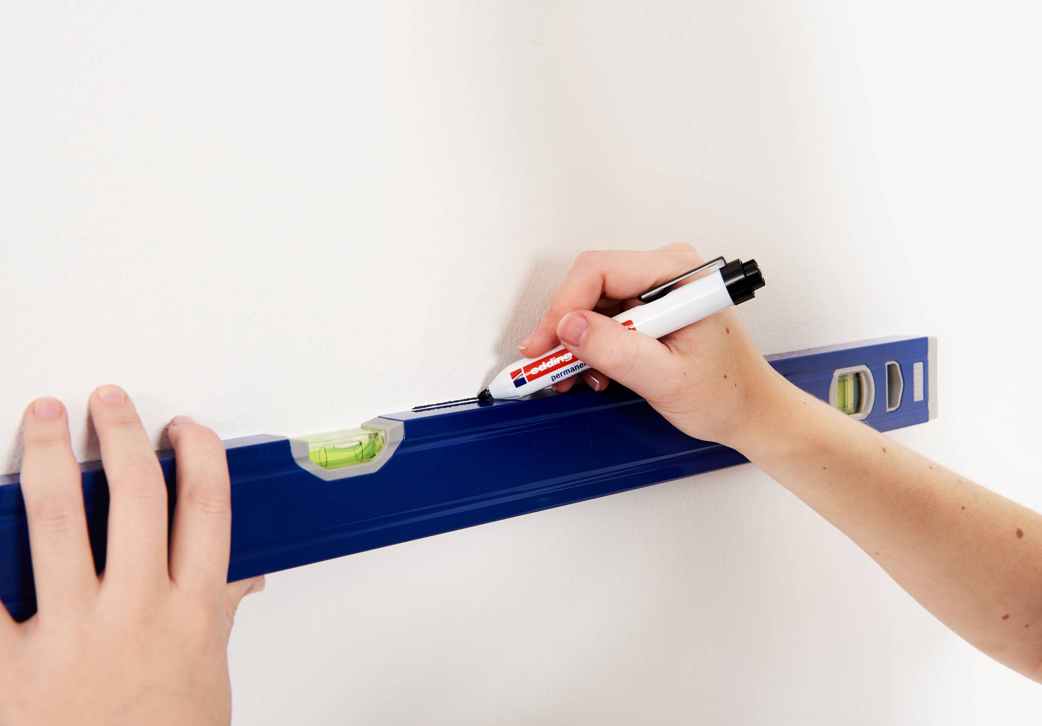 Permanentmarker edding retract 11 nachfüllbar Druckmechanik 1,5-3mm grün