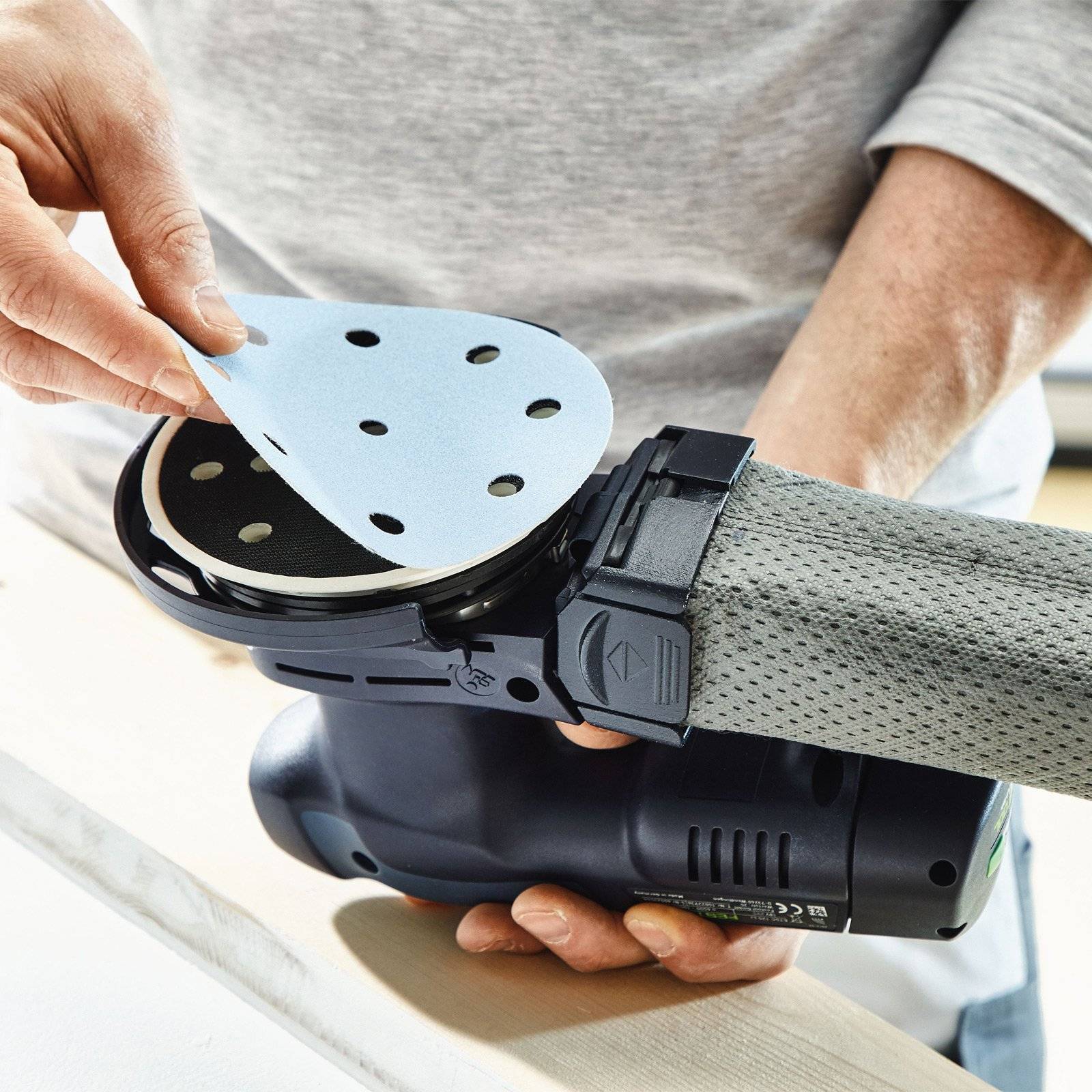 Schleifscheibe STF D150/48 P240 GR/100 Granat, FESTOOL powered by UPR