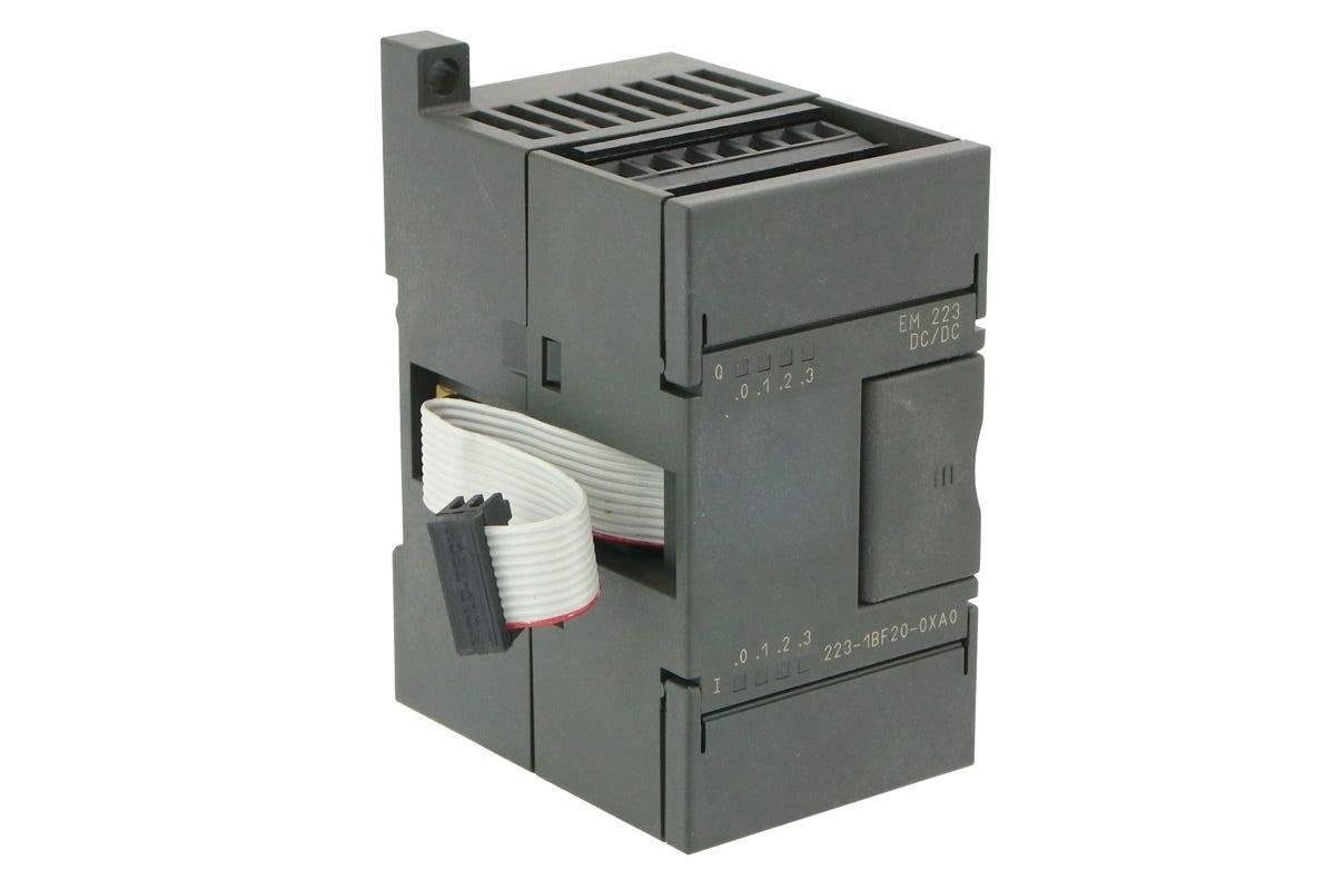 Siemens 6ES7223-1BF20-0XA0 Siemens 4025515161707 SIMATIC S7-200, DIGITAL I/O EM 223, FOR S7-22X CPU ONLY, 4 DI / 4 DO, 2