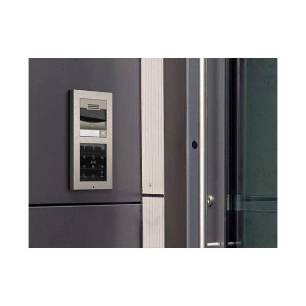 2N Telecommunications IP Verso - Touch keypad & Bluetooth & RFID reader