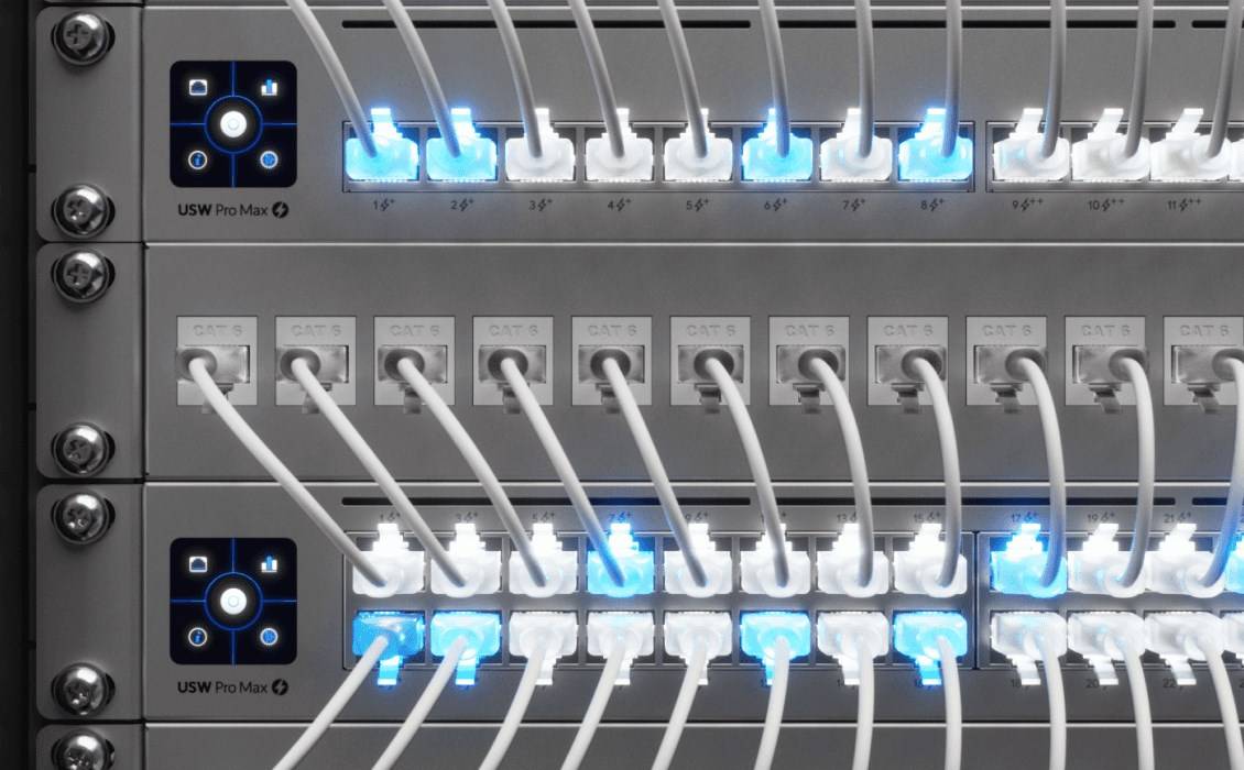 Ubiquiti UniFi CAT 6 15cm Patchkabel Hvid15 cm - 2.5 mm - CAT 6 - Innen - weiß