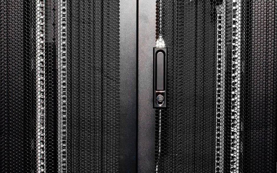 Danicom - 42 HE 19" Serverschrank, mit perforierten Doppelflügeltüren vorne und hinten (BxTxH) 800x1000x2000mm