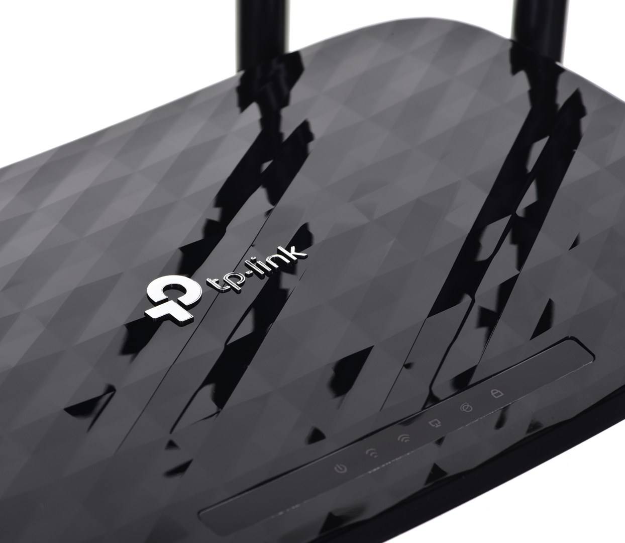 EC225-G5 V1 - Wireless Router 3-Port-Switch