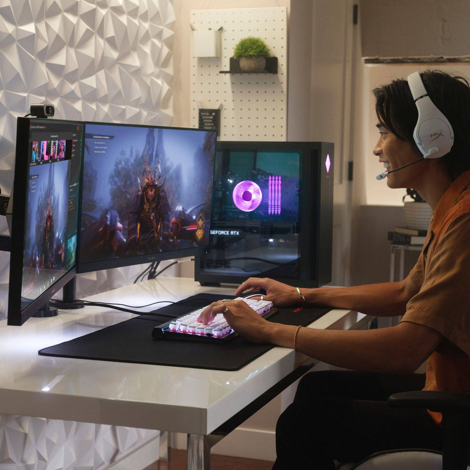 OMEN 25L by HP GT15-2400ng - microATX - Core i7 i7-14700F - RAM 32 GB - SSD 1 TB - NVMe, TLC