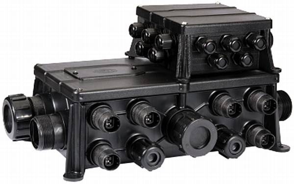 Verbindungs-/Verteilerstück HELLA für AEBI SCANIA VAN HOOL KÖGEL SOMMER KAMAG