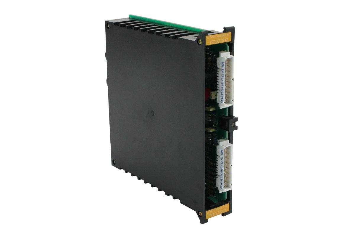 TELEMECANIQUE TELEMECANIQUE TSX DET3242 TELEMECANIQUE TSX DET3242 INPUT MODULE