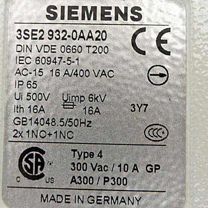 Siemens Siemens 3SE2932-0AA20 - Fußtaster, 2-pedalig mit Haube, ohne Rastung, Meta Fußtaster, 2-pedalig mit Haube, ohne