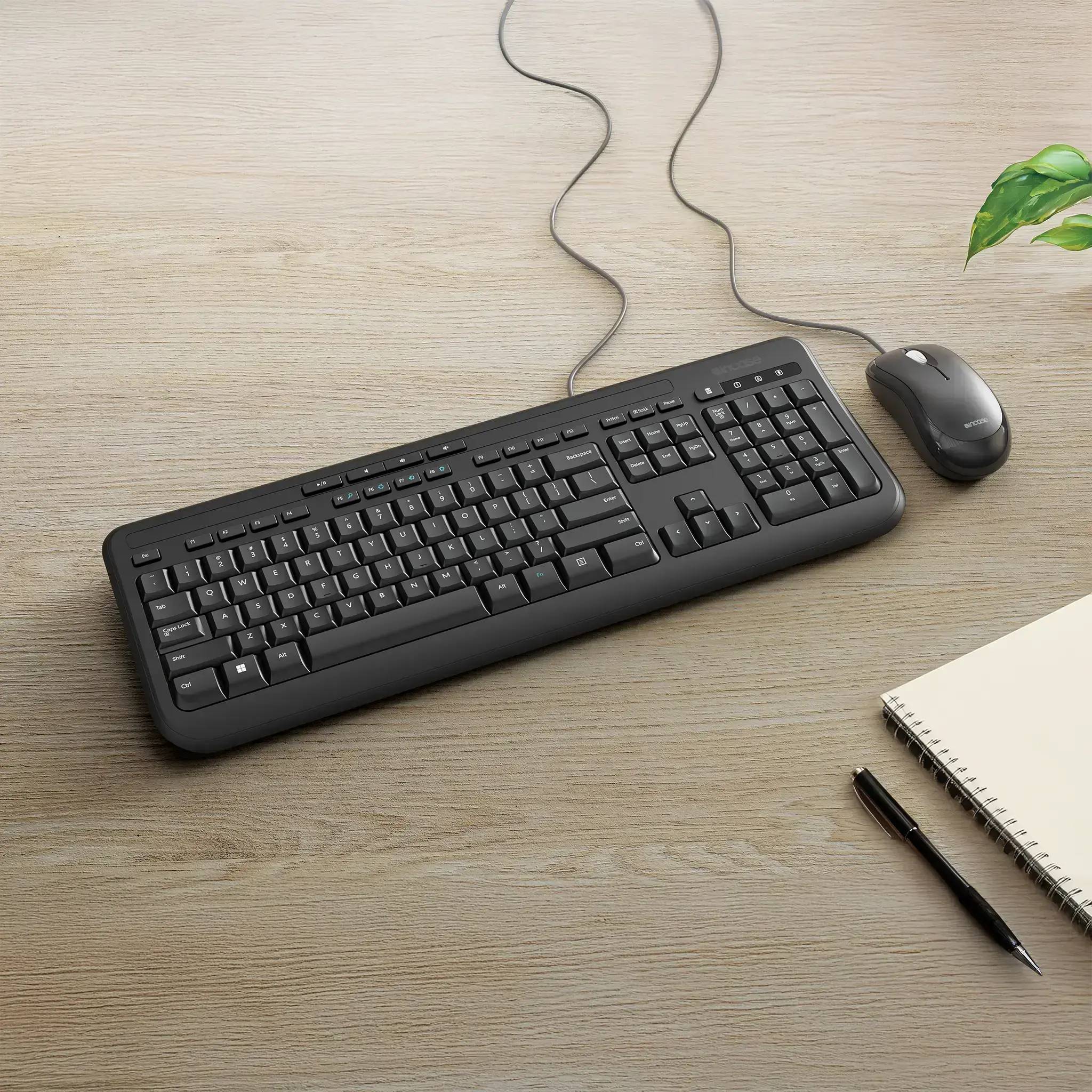Incase Wired Desktop 600 - Desktop - Desktop - 800 dpi - TL: Italienisch, QWERTY