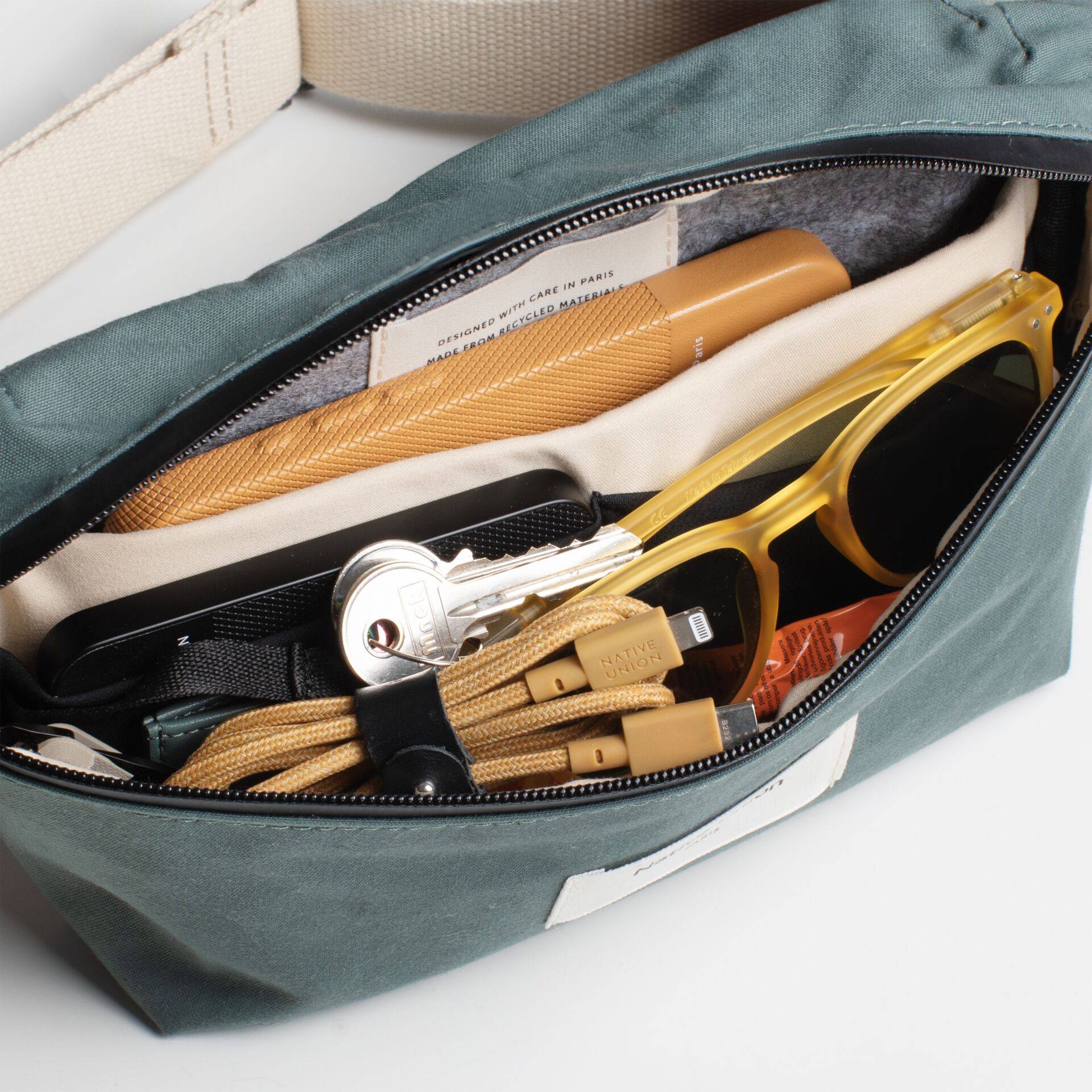 Native Union W.F.A Crossbody Pouch Green