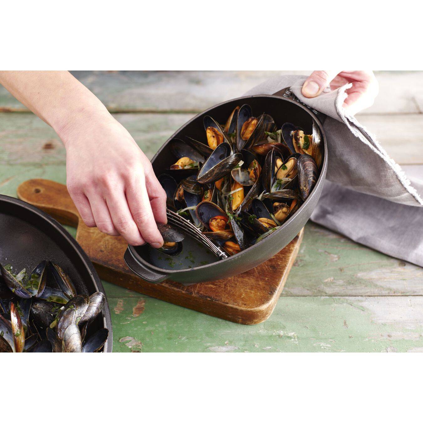 ZWILLING - Staub Mussel pot, Einzelpfanne, Schwarz, Eisenguss, 2 l, 3,2 kg