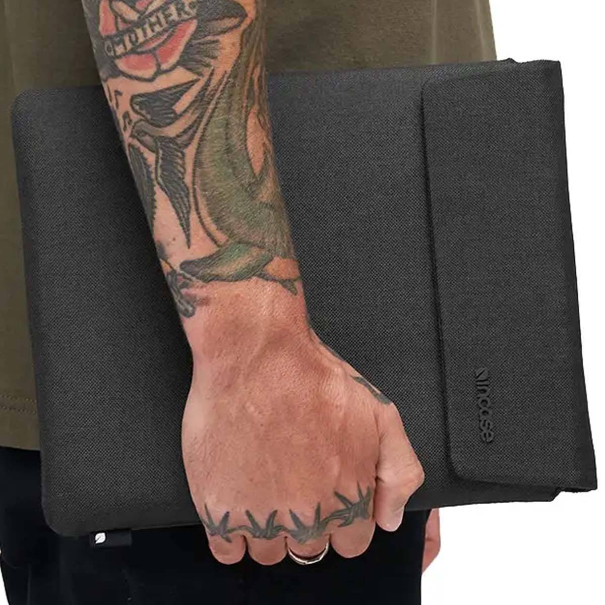 Incase Crosstown - Notebook-Tasche - 27.9 cm (11")