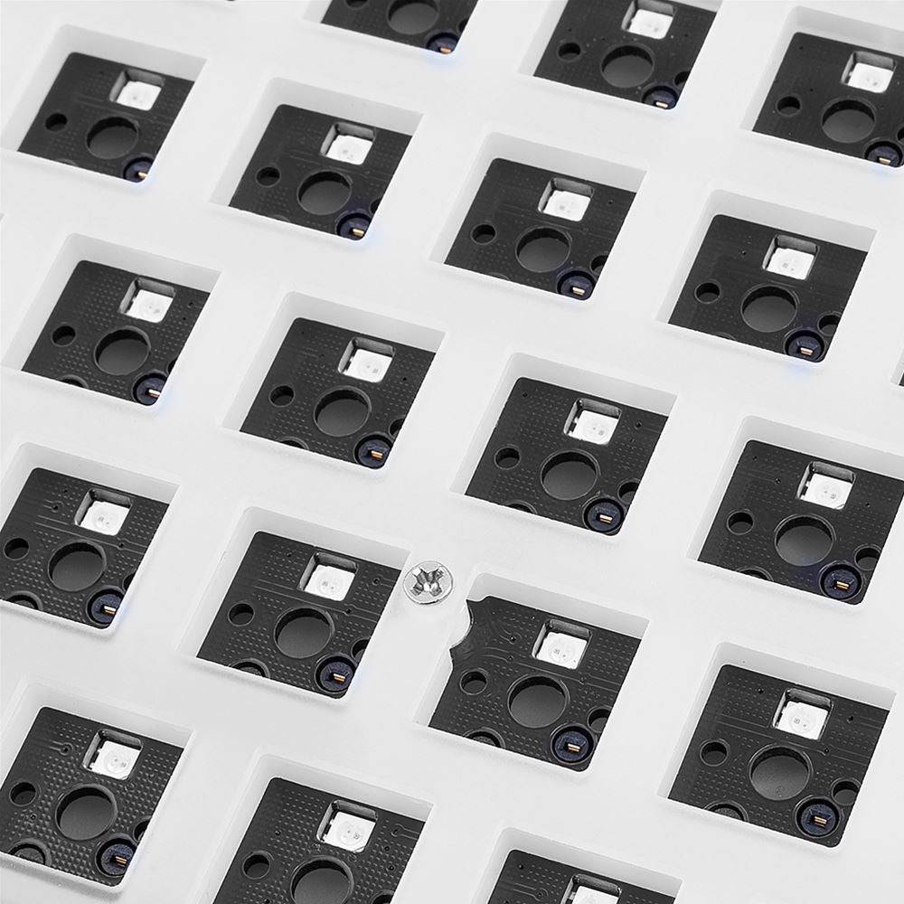 Sharkoon SKILLER SGK50 S3 - Tastatur - 75% - Hintergrundbeleuchtung - USB - QWERTZ - Deutsch -