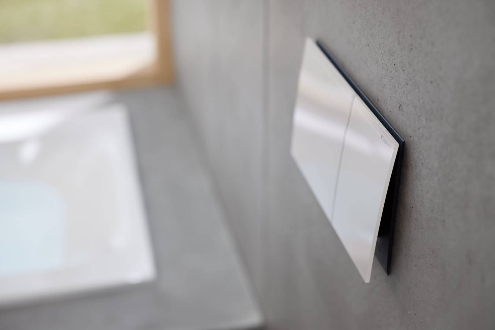 Geberit Drückerplatte Sigma70, 2-Mengen-Spülung Square Breite 25cm, Glas, Weiß