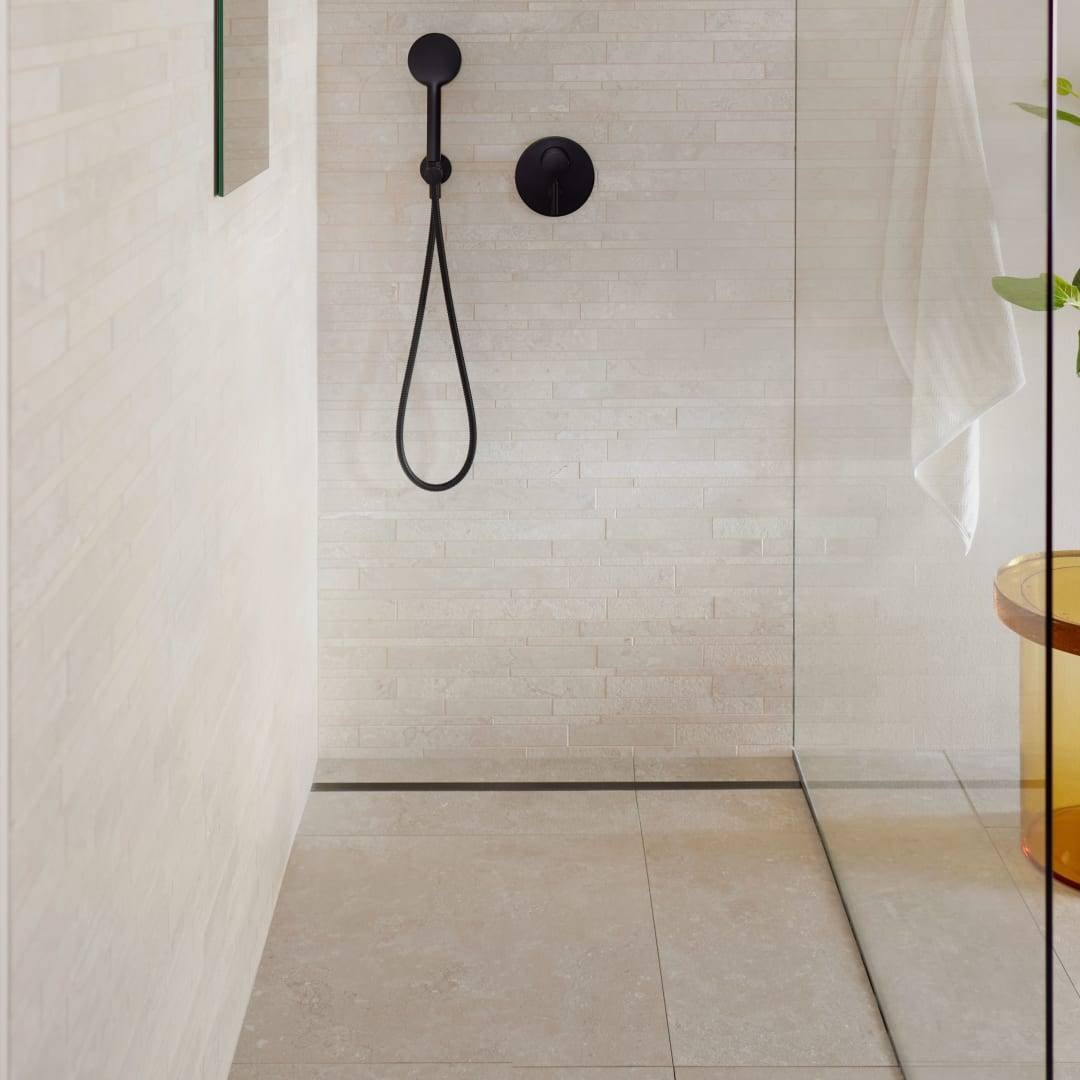 Geberit CleanLine50 Duschrinne Länge 30-90cm, Schwarzchrom gebürstet, Baujahr 2025