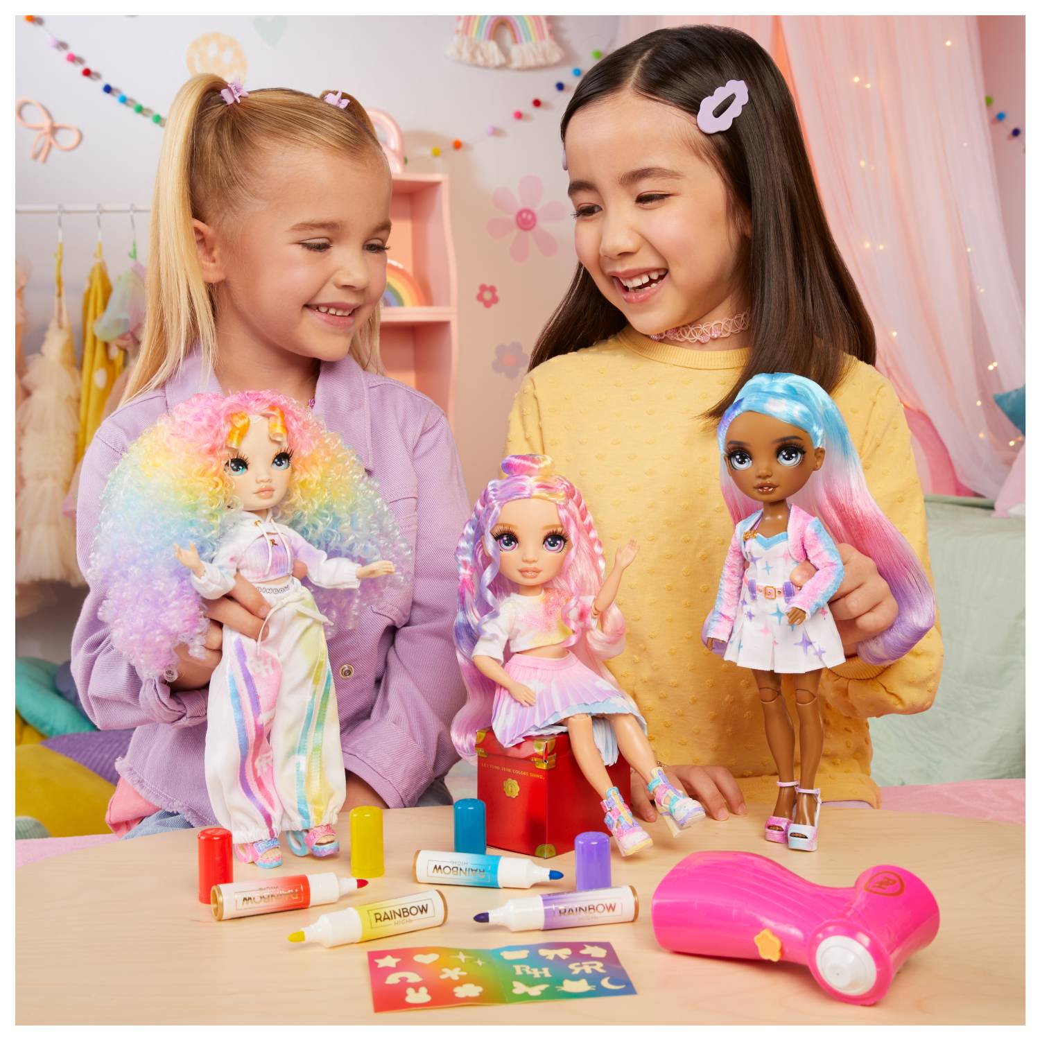 MGA Entertainment Inc. Rainbow High Air Brush & Create Fashion Dolls -Green Eyes, Modepuppe,