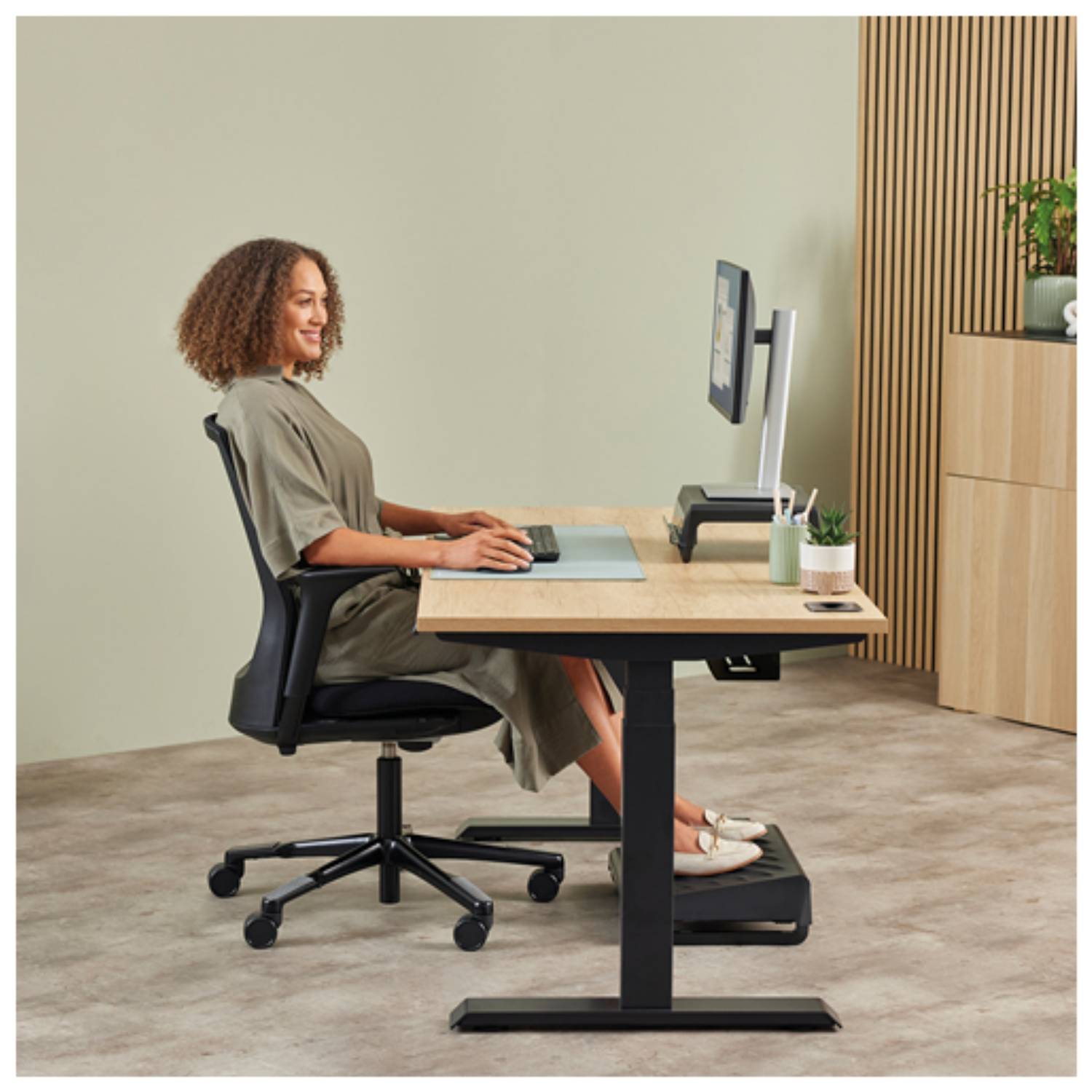Fellowes vertikale Maus Breyta Plus+ small right Multimedia-Technik Ergonomische wireless Kabellos