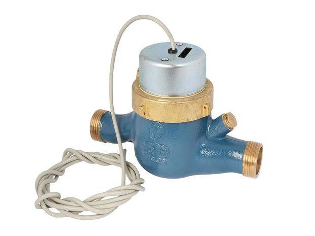 JS WASSERZAEHLER MNR-I, WAAG+SENKR BIS 30 GR, Q3=4, 3/4", 190MM, 100L/I
