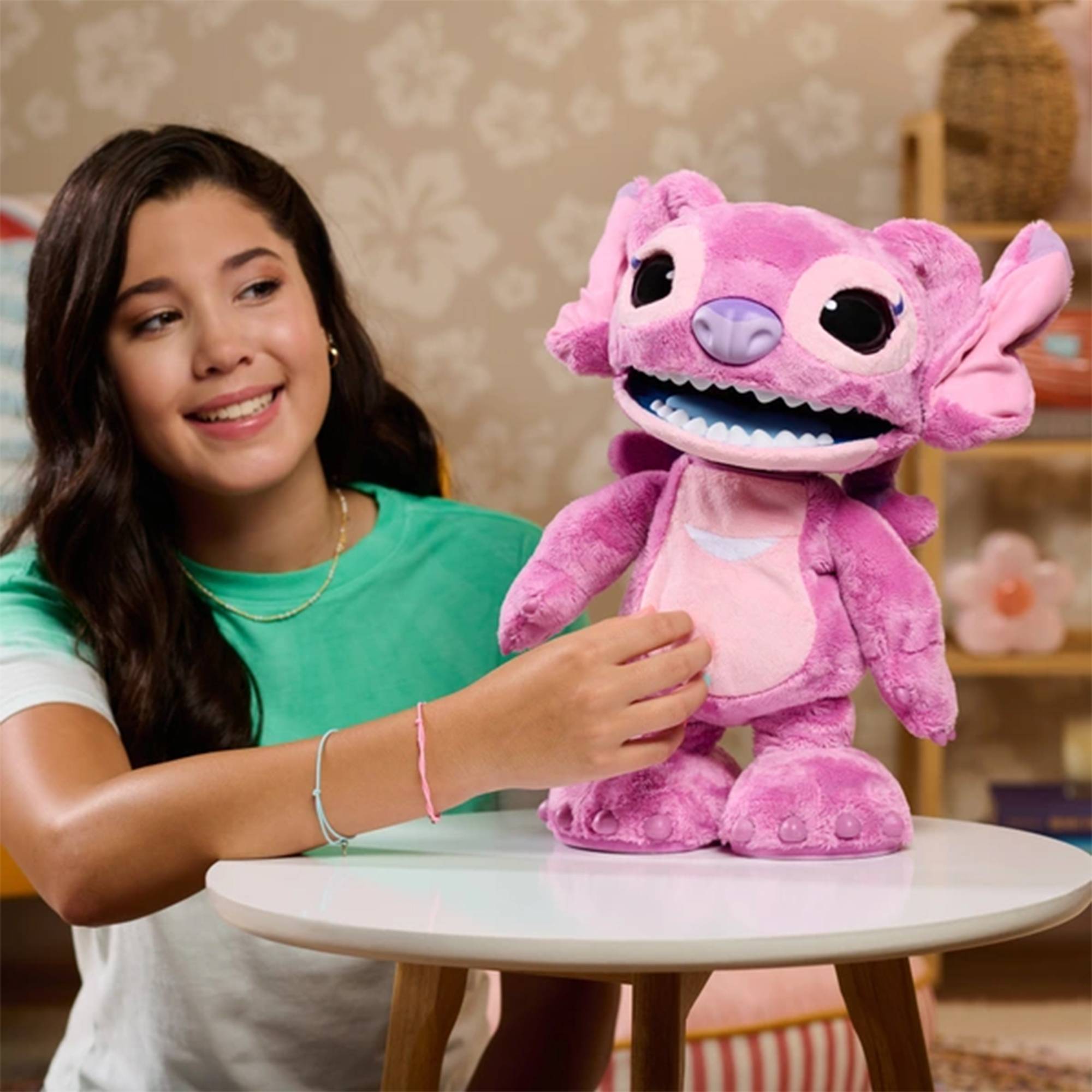 Just Play Play Ultimate Angel Feature Plush