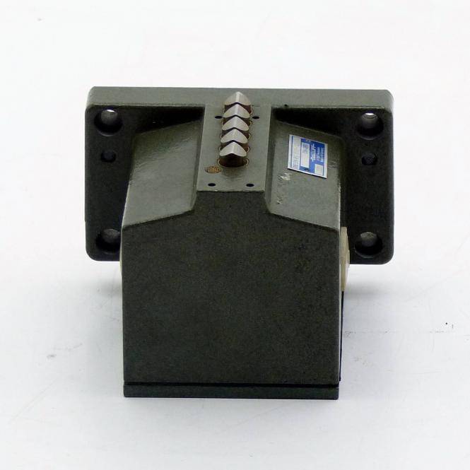BALLUFF Grenztaster (BNS 519-B5 D12-100-10)