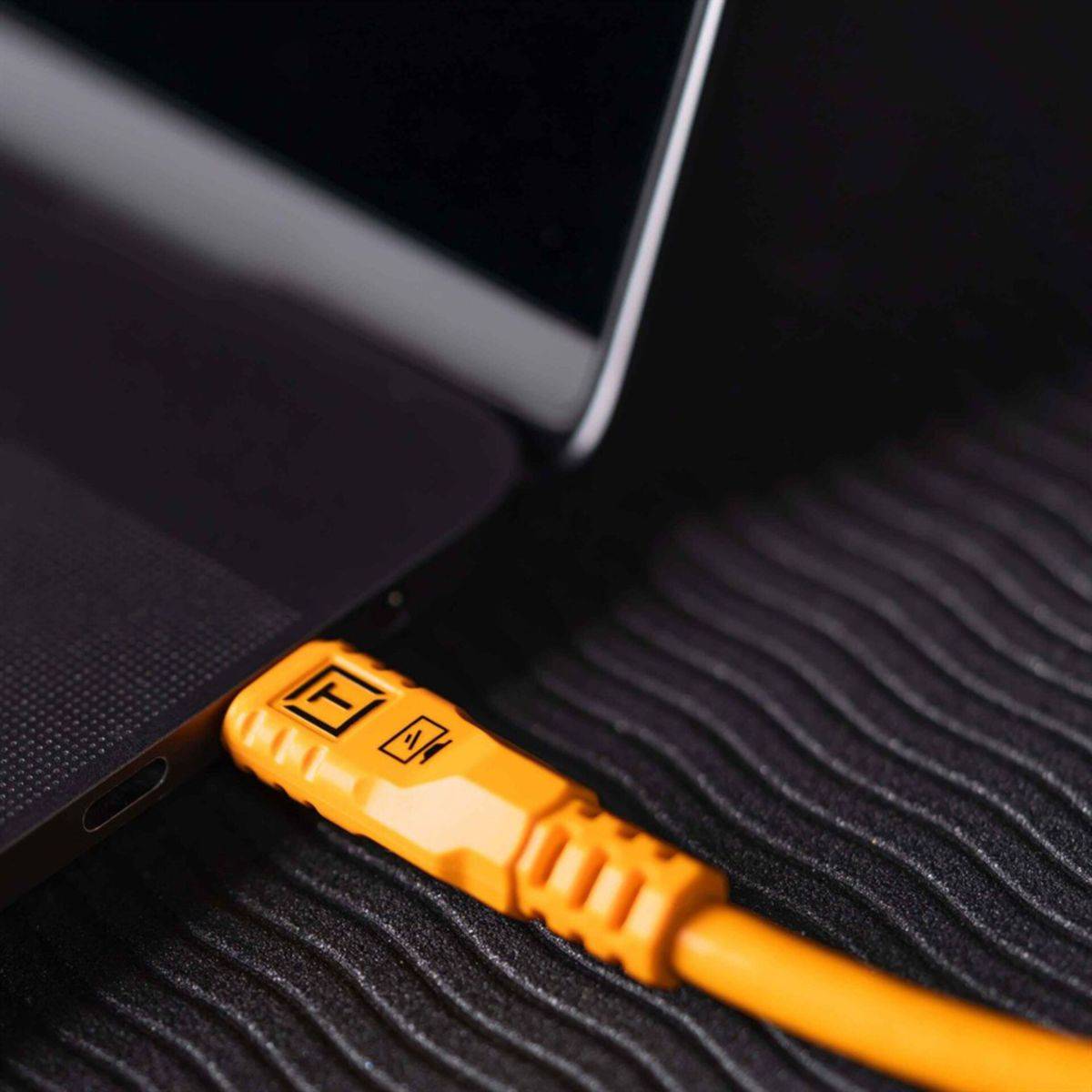 Tether Tools TetherPro USB-C Optima 10G gerade orange 9.4m