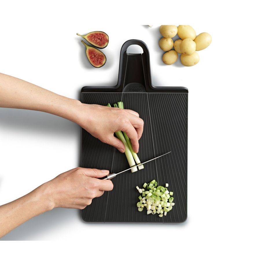 Joseph Joseph Chop2Pot Plus Faltbares Schneidebrett schwarz