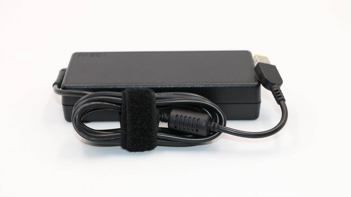 135W AC power adapter for