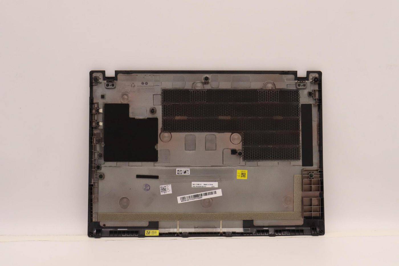 Bottom cover assembly for