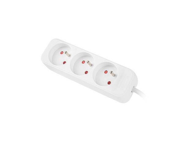 Lanberg PS0-03E-0300-W - 3 m - 3 AC-Ausgänge - Indoor - Typ E (FR) - Weiß - 10 A