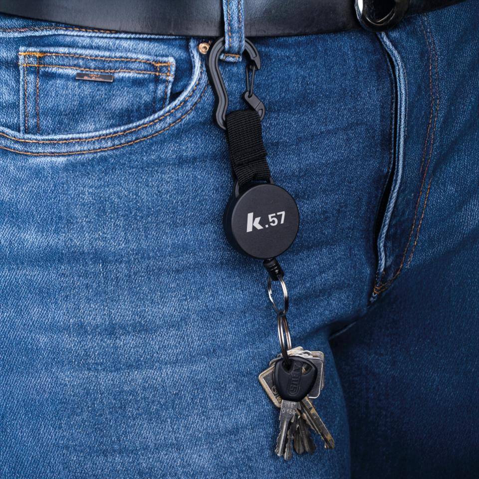 K.57 Schlüsselrolle m.Karabiner,ausziehbares Kevlarseil,schwarz,Kunststoff 120cm