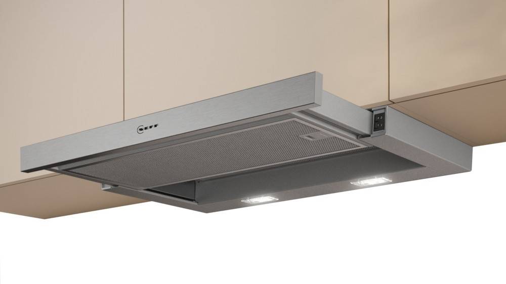 Constructa-Neff Flachschirmhaube D46BR12X7