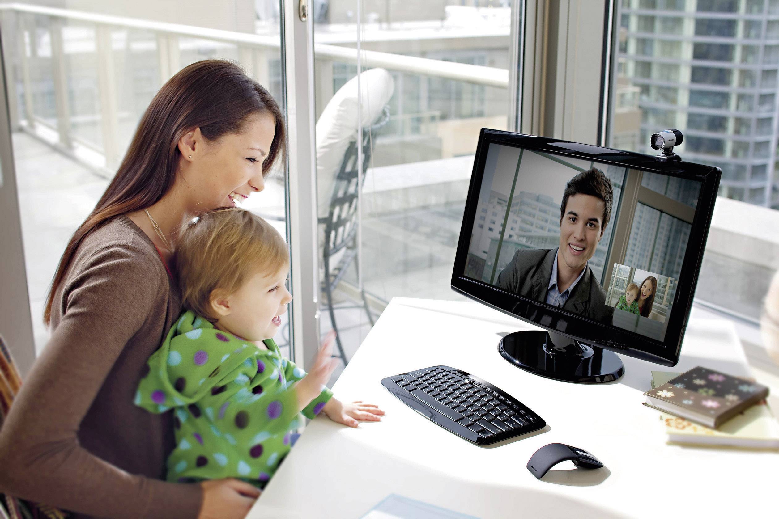 Microsoft LifeCam Studio Full HD-Webcam 1920 x 1080 Pixel Standfuß, Klemm-Halterung