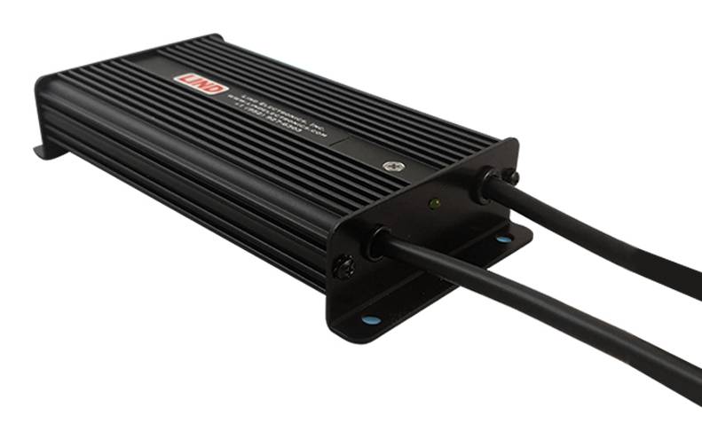 Gamber-Johnson 7300-0693, Universal, Automatisch / Innen, 20-60 V, 60 W, 12.4 V, Überstrom, Überhitzung, Kurzschluß