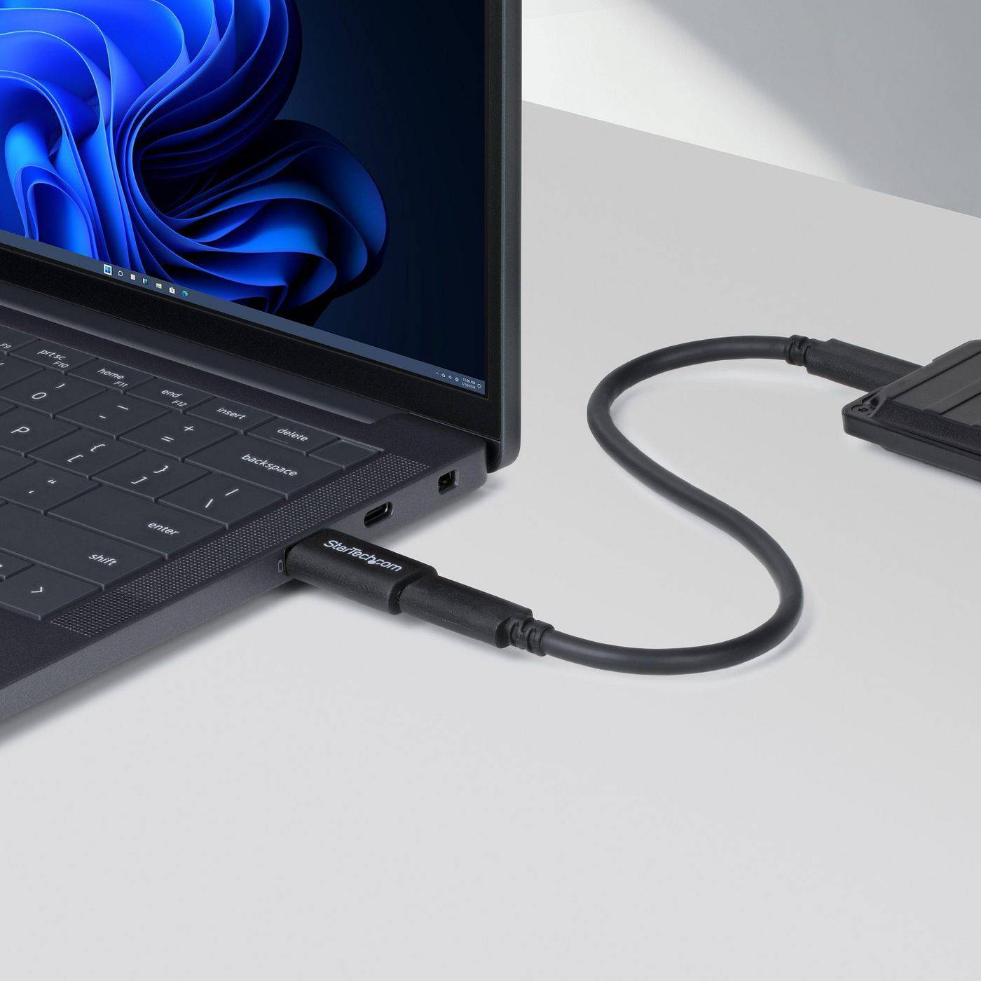 StarTech.com USB-Adapter - USB-C (W) zu USB Typ A (M)USB 3.2 - DC 5 V - 900 mA -