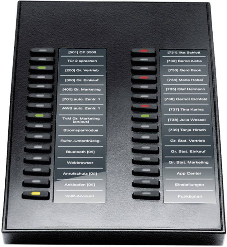 Ein schwarzes Bedienfeld mit zwei Reihen von Tasten, jede beschriftet mit Namen oder Funktionen wie 'Tür 2 sprechen' und 'App Center'.