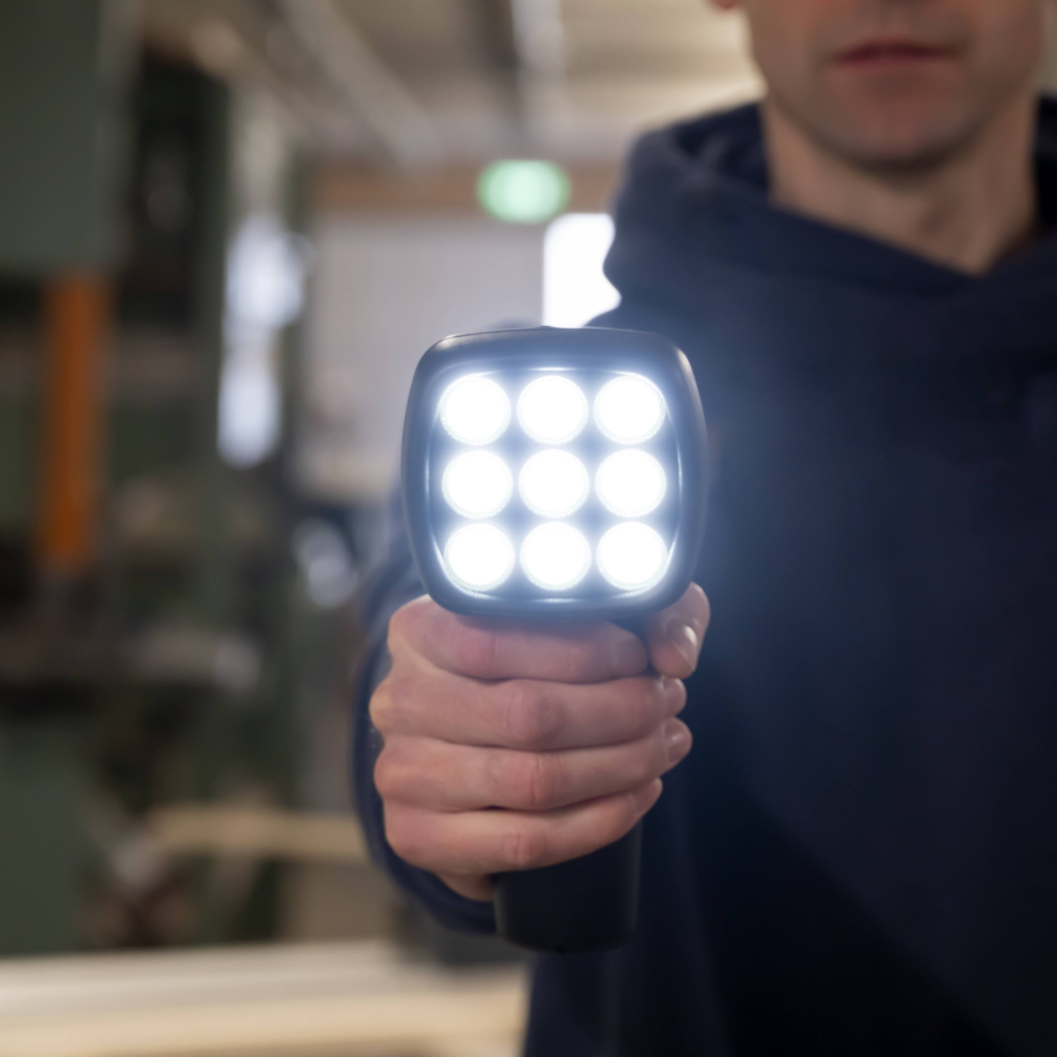 PCE Instruments Digital Stroboskop PCE-DSX 10 |60 … 999999 U/min |Lichtquelle 9 LED´s |1500lx|IP20 |Datenspeicher