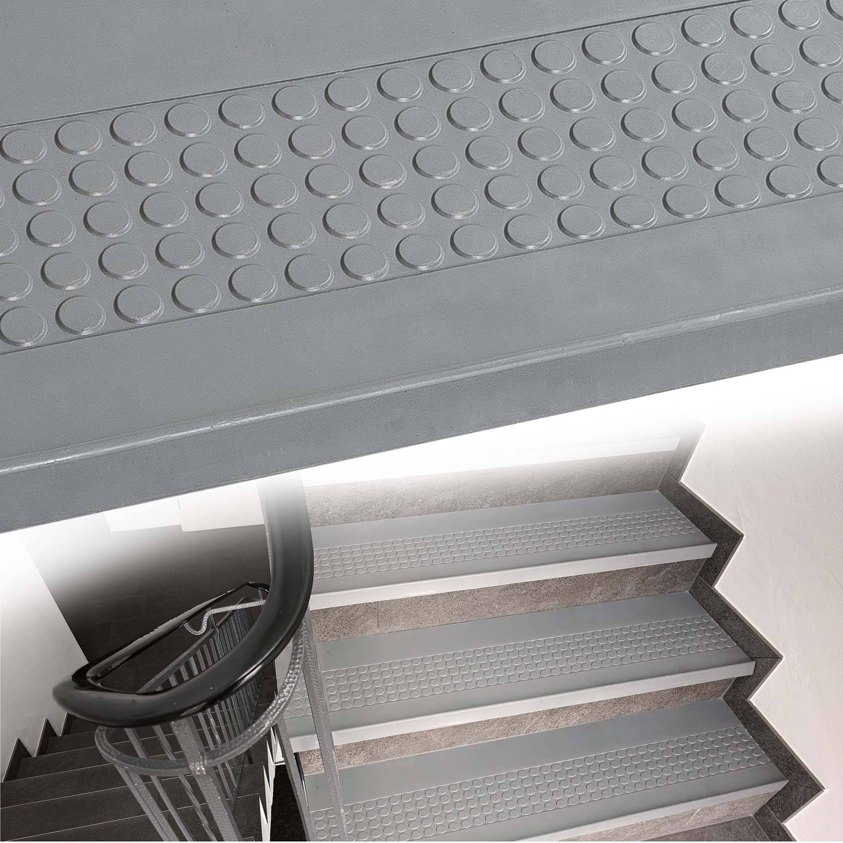 Stufenmatten Gummi mit Noppen Grau 75x30x4cm